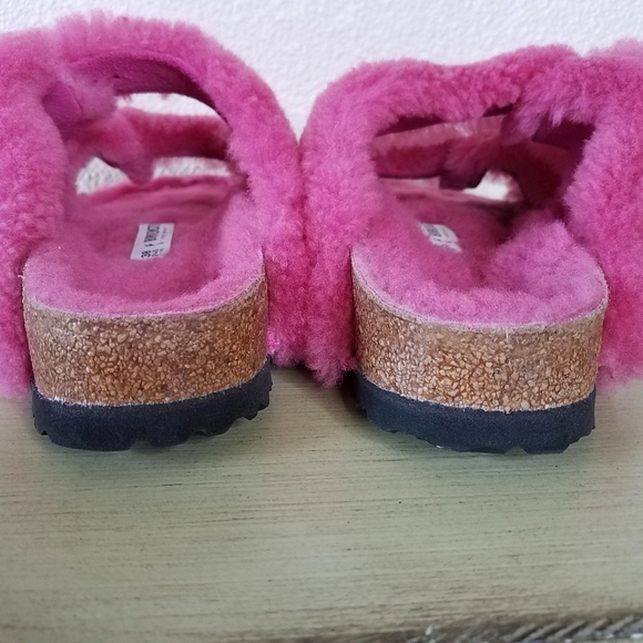 Birkenstock Arizona Big Buckle Shearling in Fuchsia Tulip - Picture 7 of 10